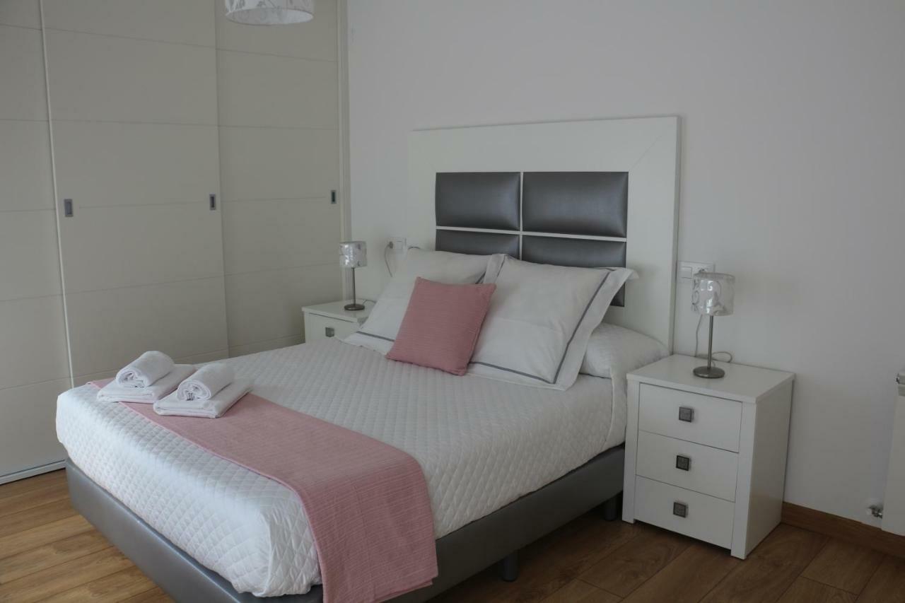 טולדו Apartamentos Homelife Roca Tarpeya מראה חיצוני תמונה