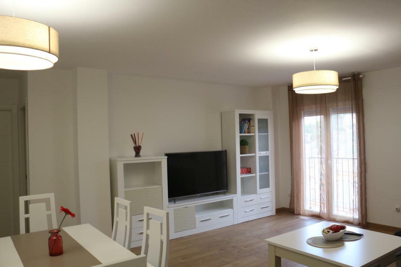 טולדו Apartamentos Homelife Roca Tarpeya מראה חיצוני תמונה